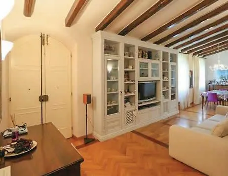 Elisa Villa Montegranaro