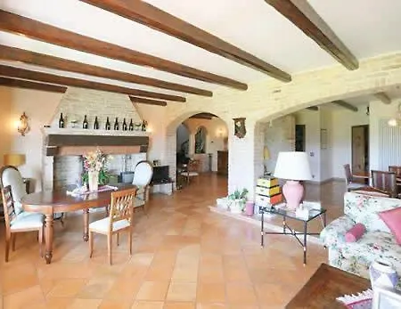 Elisa Villa Montegranaro